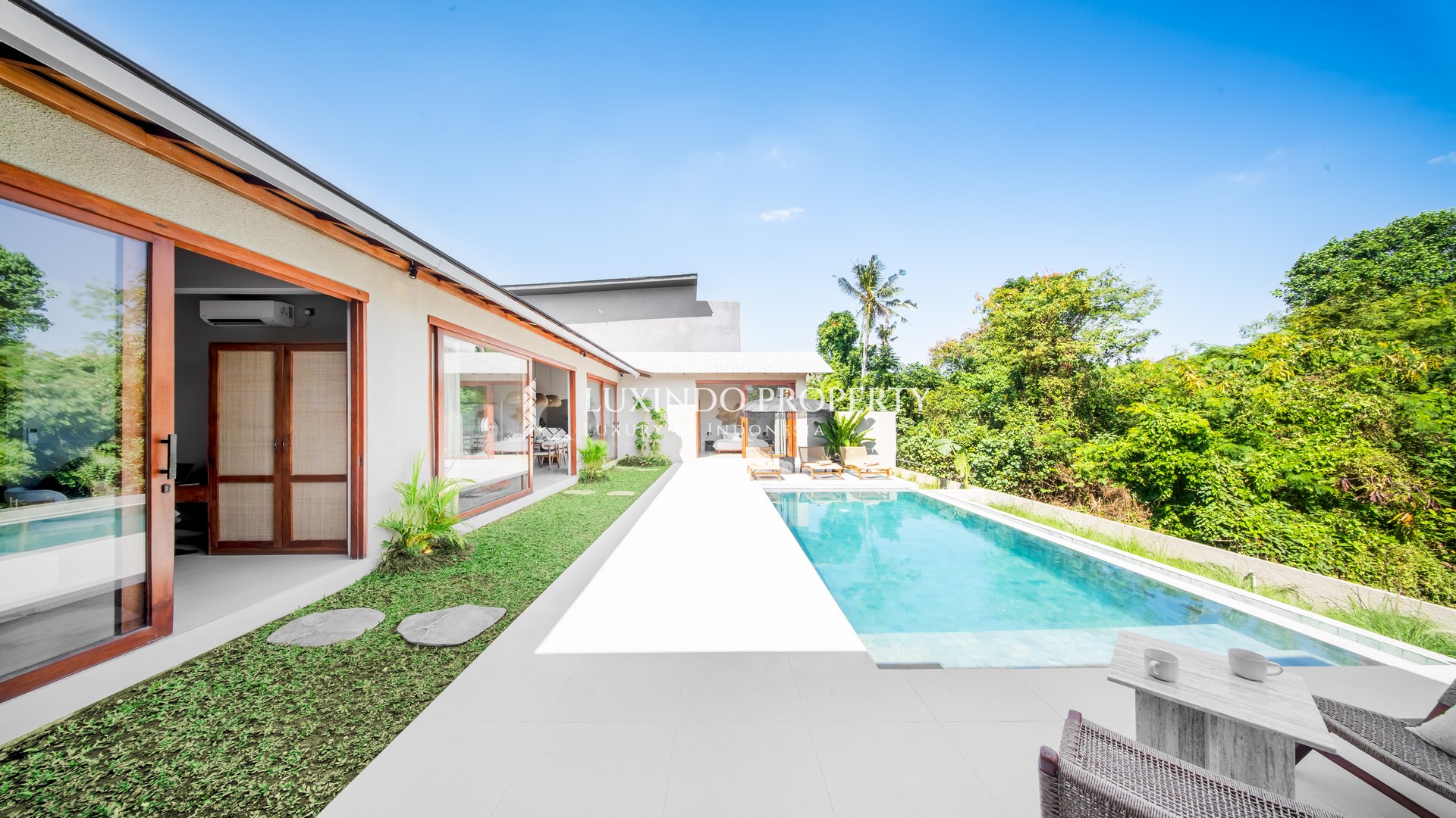 BUDUK - BRAND NEW 4-BEDROOM RIVERSIDE SANCTUARY (LHV1070)